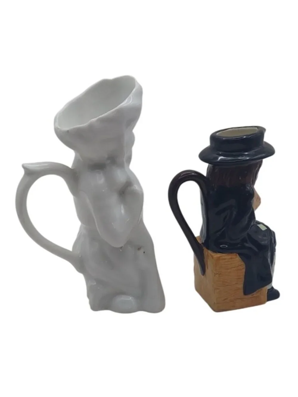 Set Of 2 Toby Jugs Fagin Charles Dickens Oliver Twist Artone England & Rifleman
